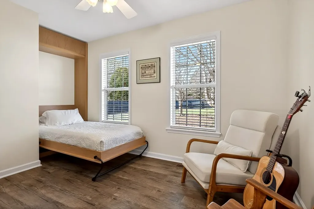 1522 E Riverside Drive Cookeville TN 38501