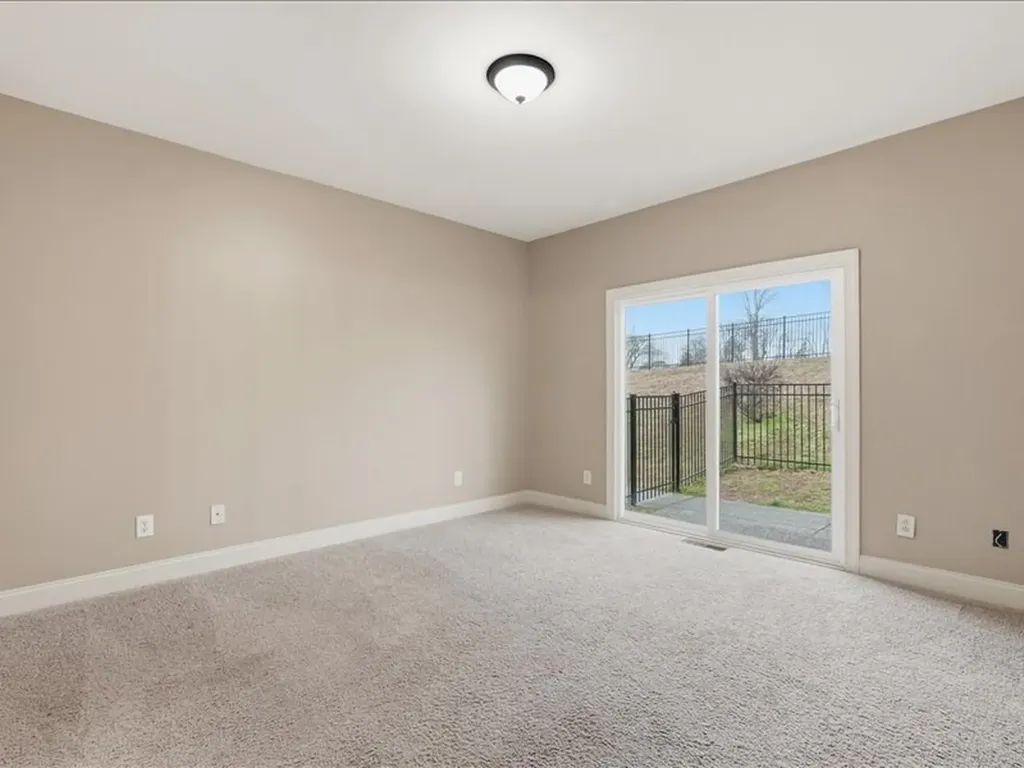 927 Westbrook Drive Gallatin TN 37066