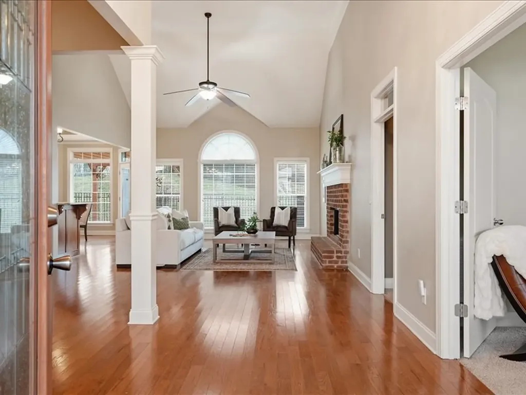 927 Westbrook Drive Gallatin TN 37066