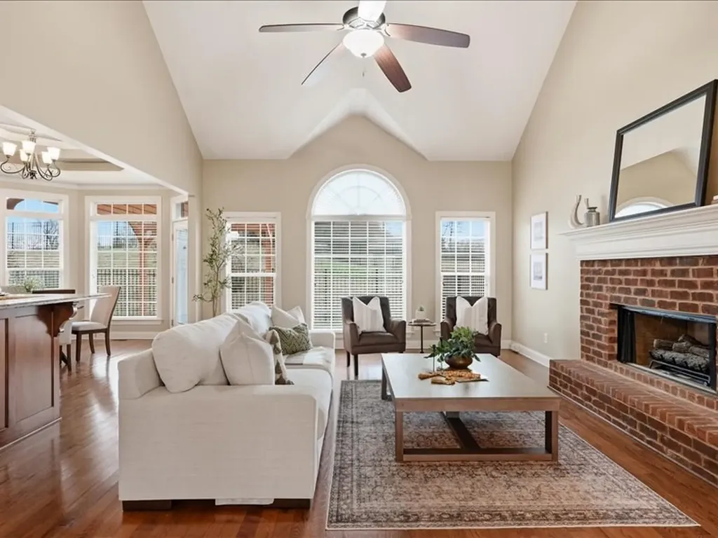 927 Westbrook Drive Gallatin TN 37066