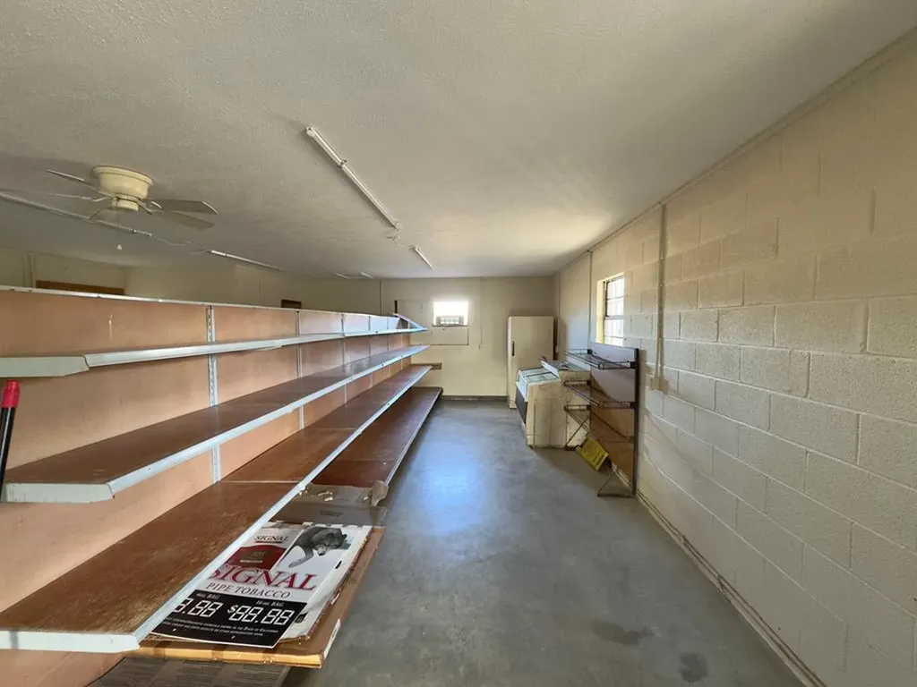 4075 York Highway Gainesboro TN 38562