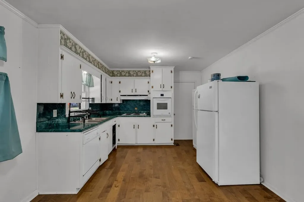 461 County House Road Sparta TN 38583