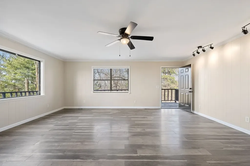 7927 Rocky Point Road Cookeville TN 38506