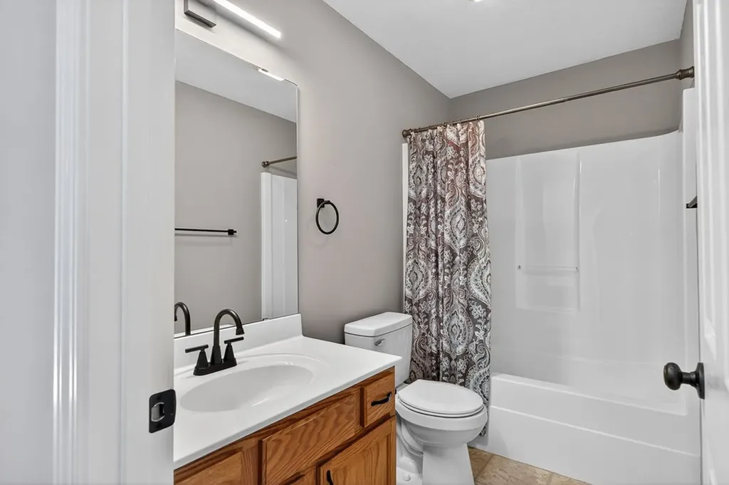 4052 Elwin Drive Cookeville TN 38501