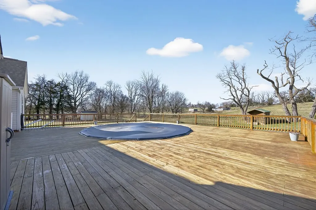 4052 Elwin Drive Cookeville TN 38501