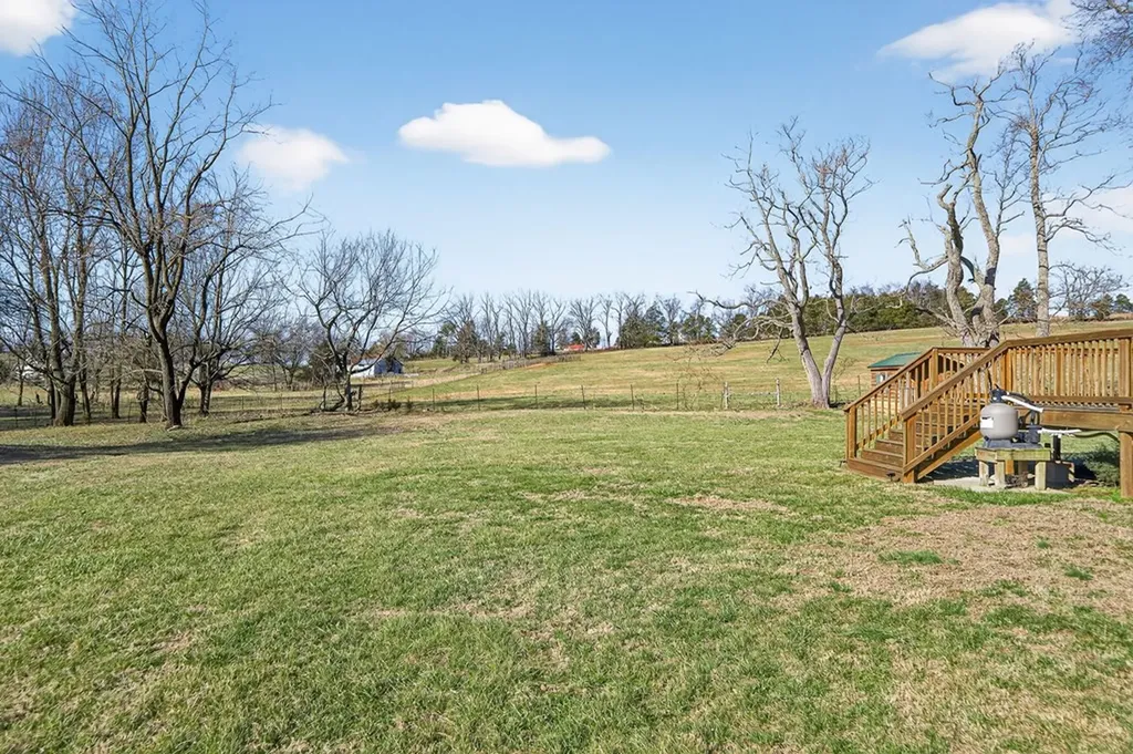 4052 Elwin Drive Cookeville TN 38501