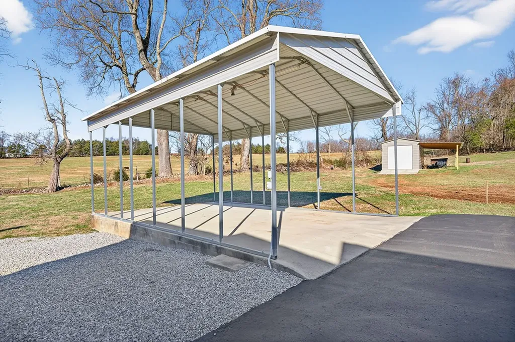 4052 Elwin Drive Cookeville TN 38501