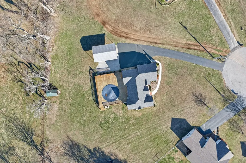 4052 Elwin Drive Cookeville TN 38501