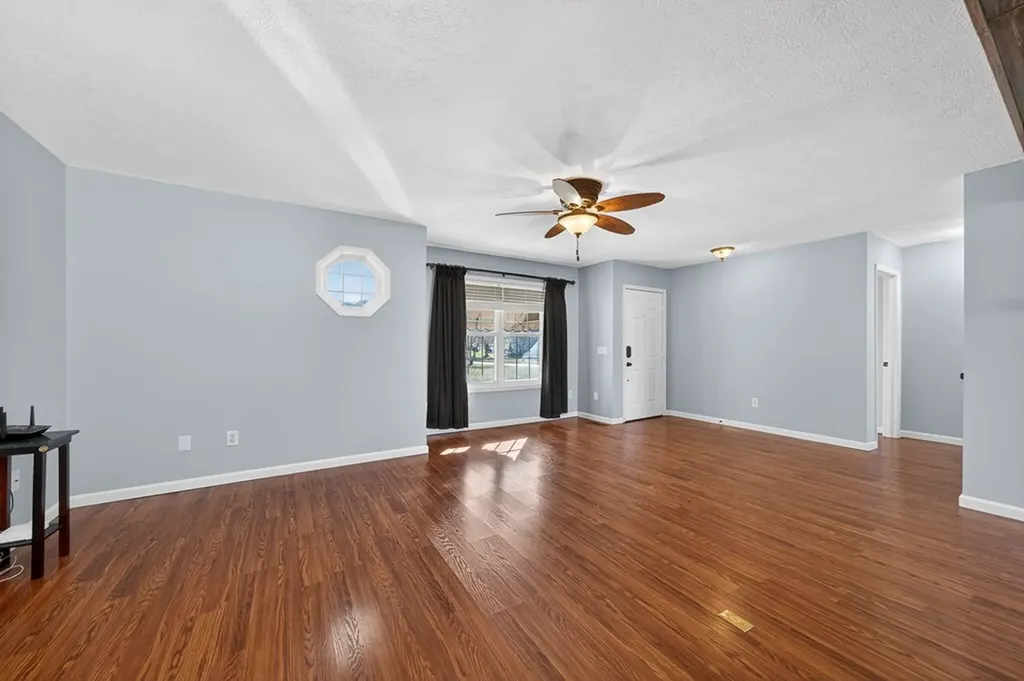 4052 Elwin Drive Cookeville TN 38501