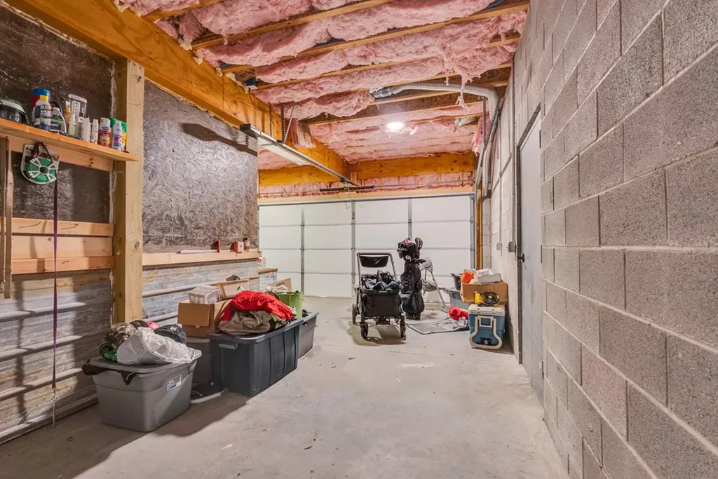 820 S Bunker Hill Road Sparta TN 38583