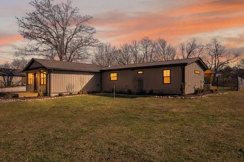 2490 Chestnut Hill Road Crossville TN 38571