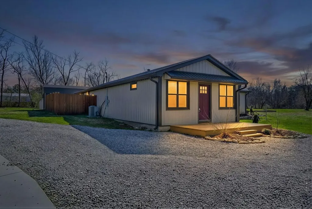 2490 Chestnut Hill Road Crossville TN 38571