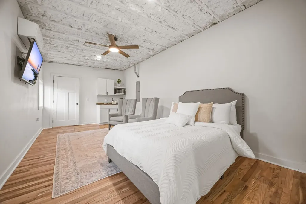 305 S Church Street Livingston TN 38570