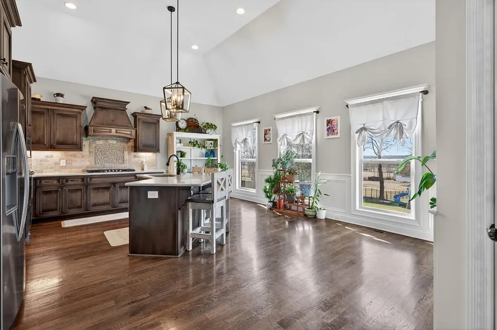 4180 Coles Ferry Pike Lebanon TN 37087