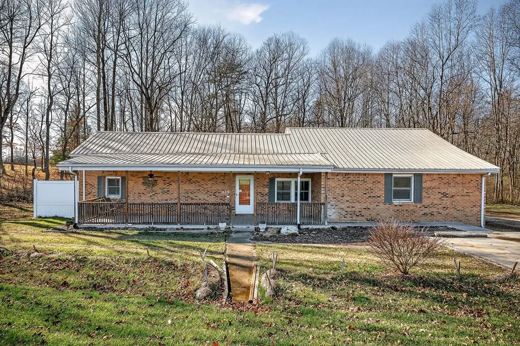 6940 S. York Highway Clarkrange TN 38553