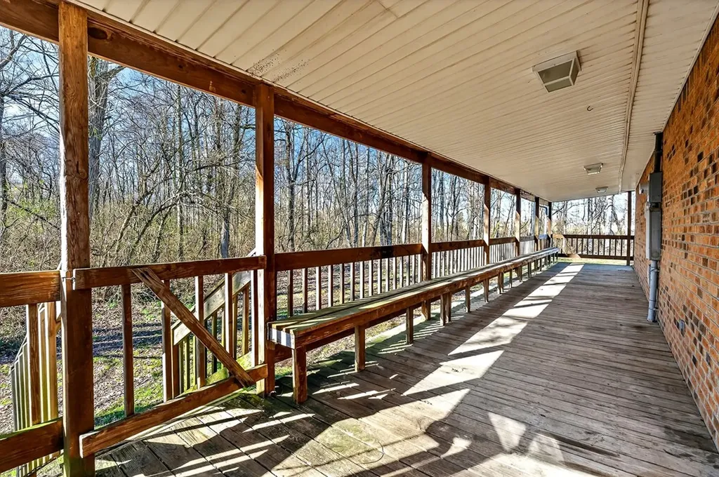 6940 S. York Highway Clarkrange TN 38553