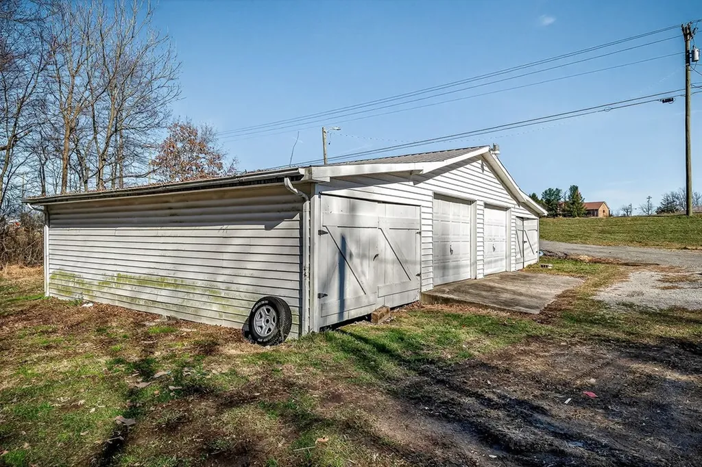 6940 S. York Highway Clarkrange TN 38553