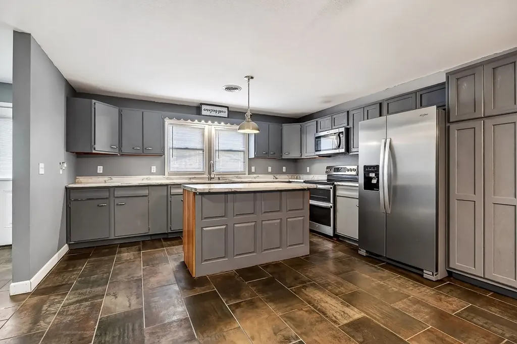 6940 S. York Highway Clarkrange TN 38553