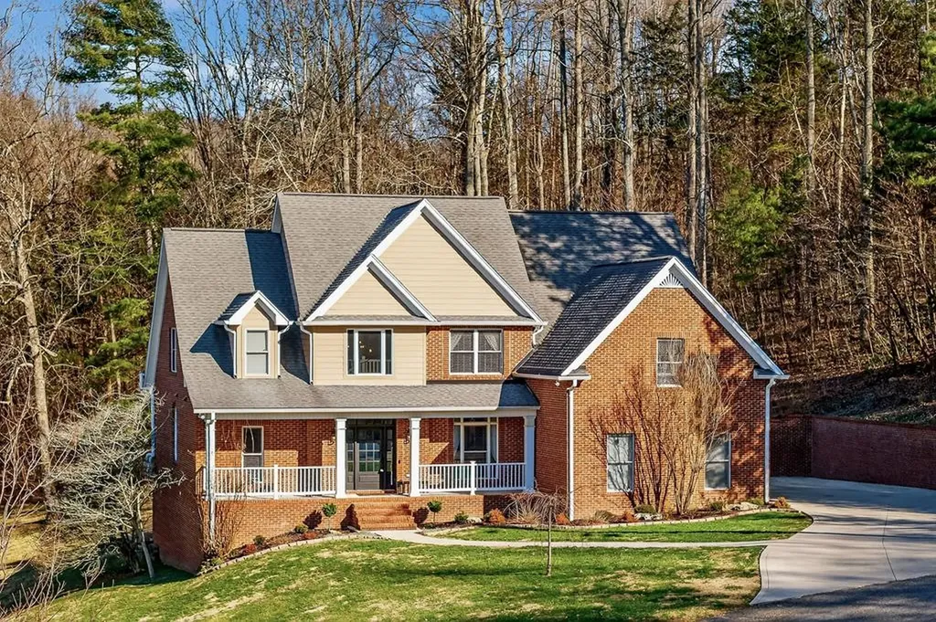 380 New Heritage Drive Cookeville TN 38506