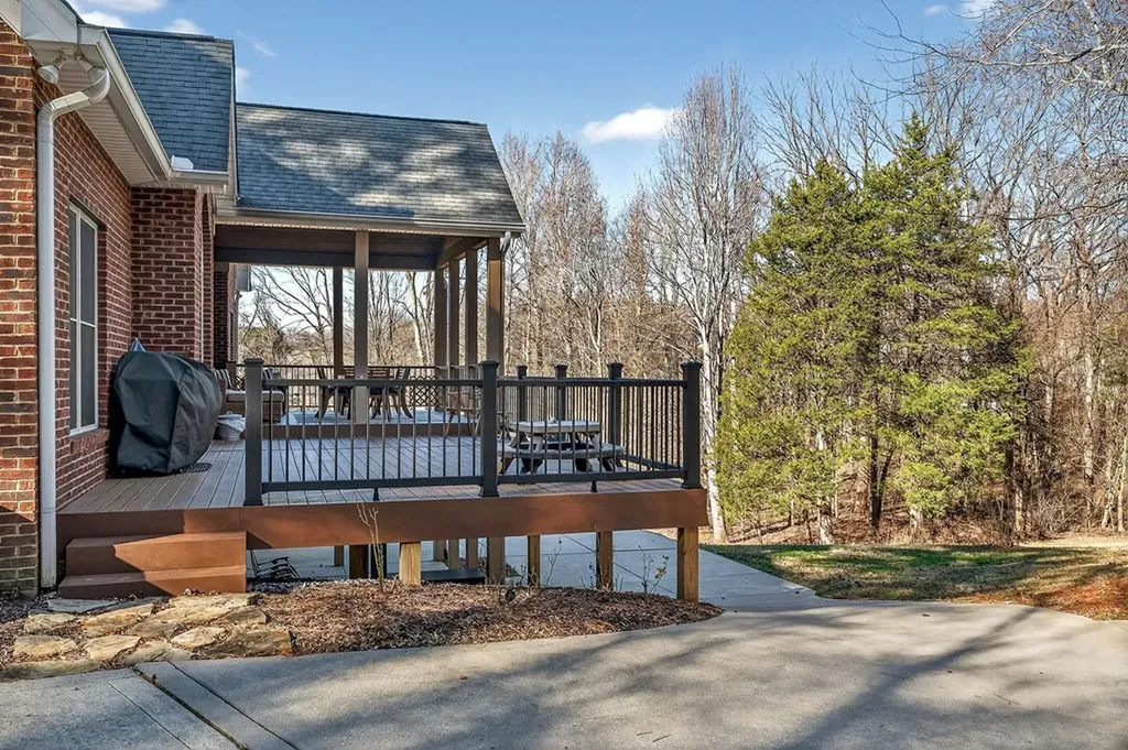 380 New Heritage Drive Cookeville TN 38506