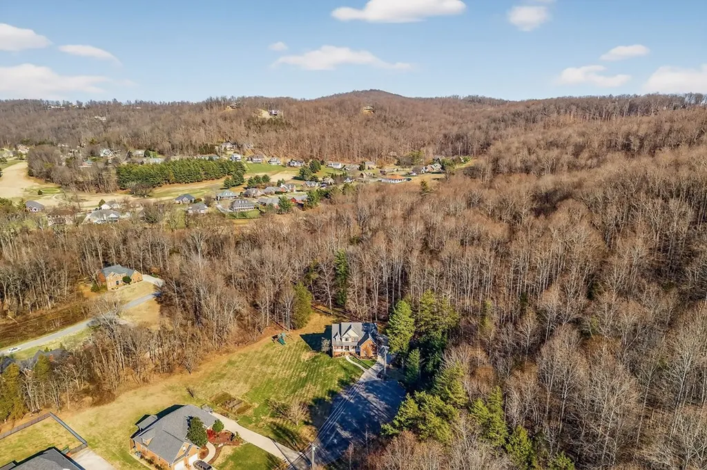 380 New Heritage Drive Cookeville TN 38506