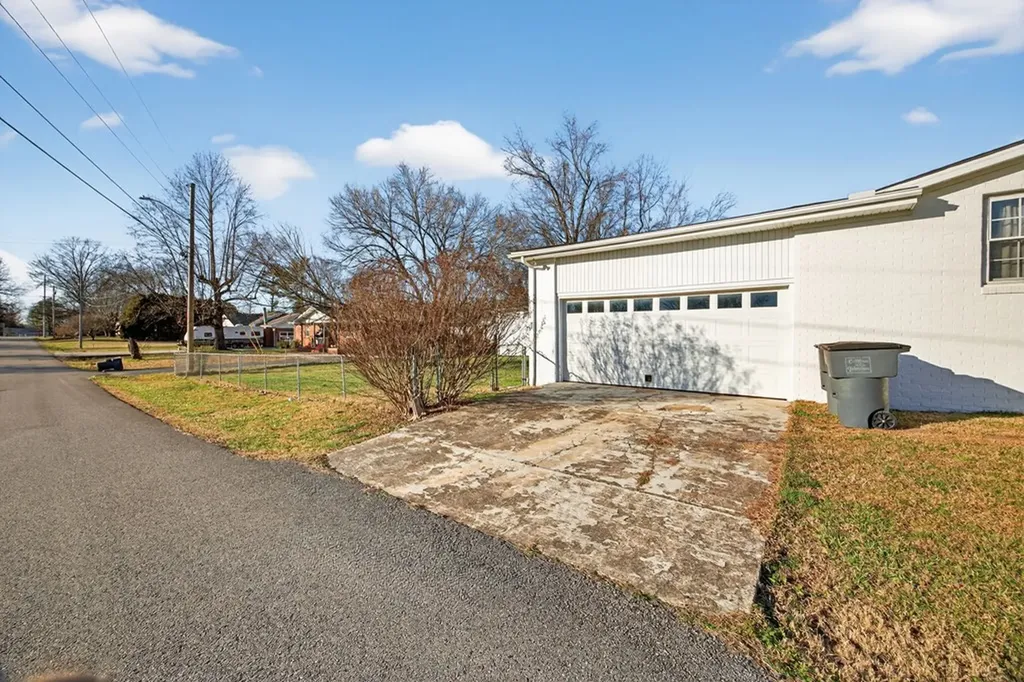 385 Campbell Drive Cookeville TN 38501