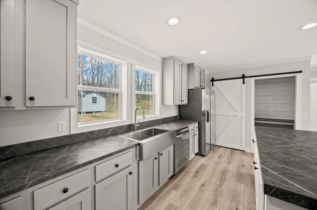 1620 Anna Maria Lane Cookeville TN 38501