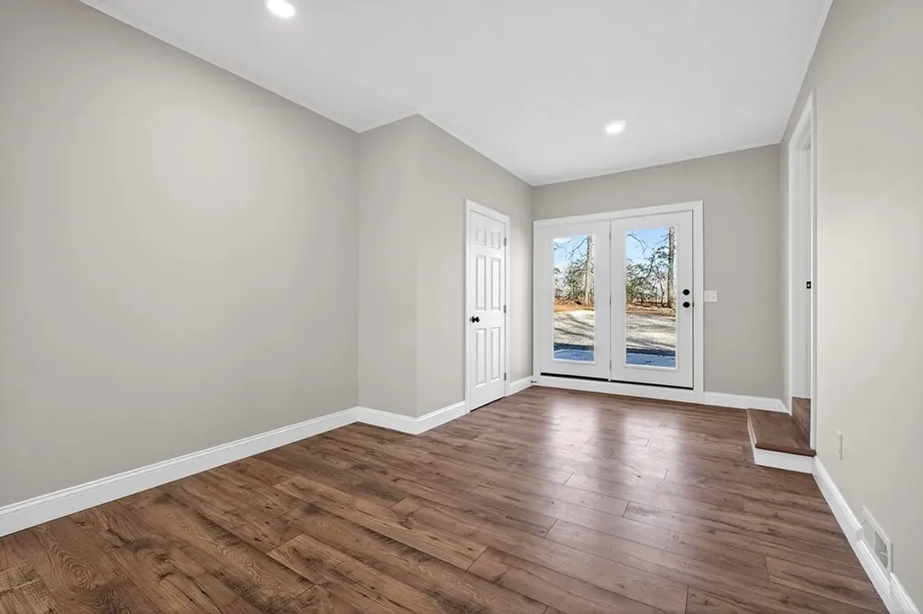 199 W Whitehall Road Cookeville TN 38501