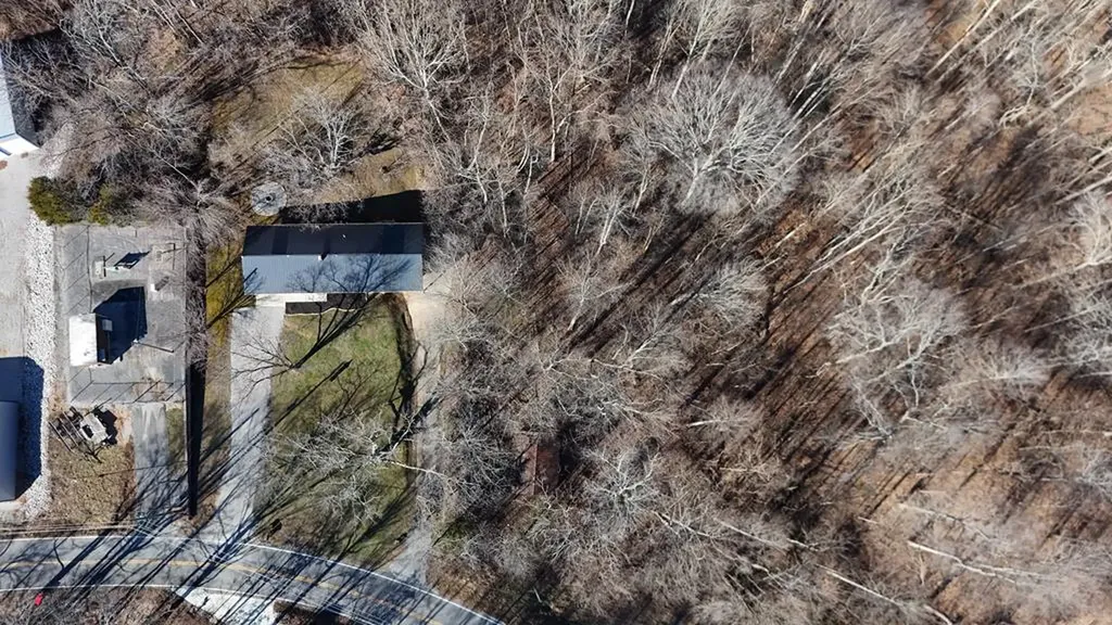 5021 Eagles Cove Road Byrdstown TN 38549