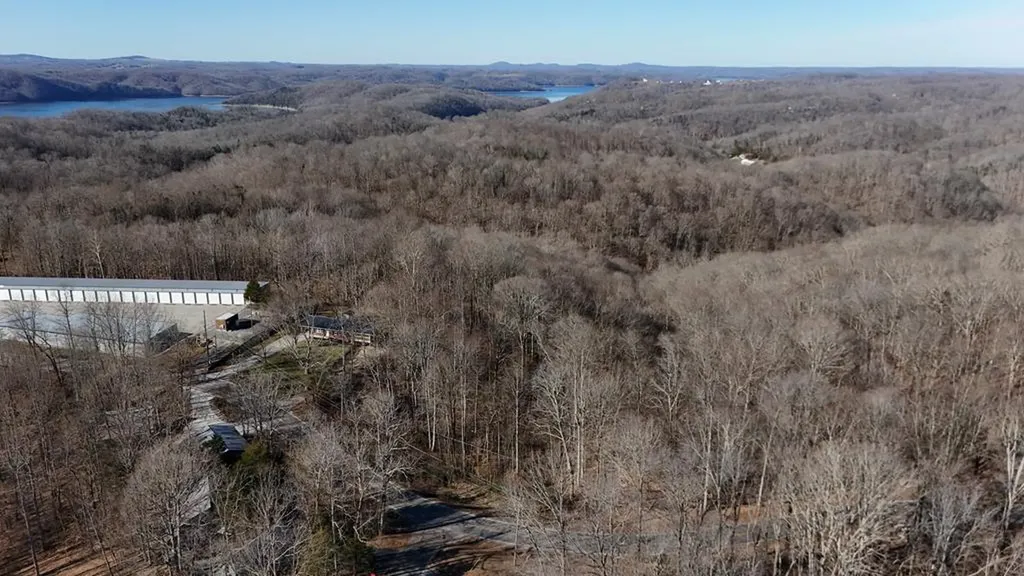 5021 Eagles Cove Road Byrdstown TN 38549