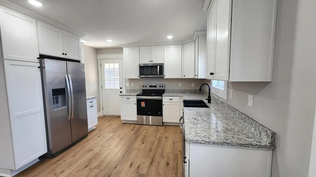 5021 Eagles Cove Road Byrdstown TN 38549