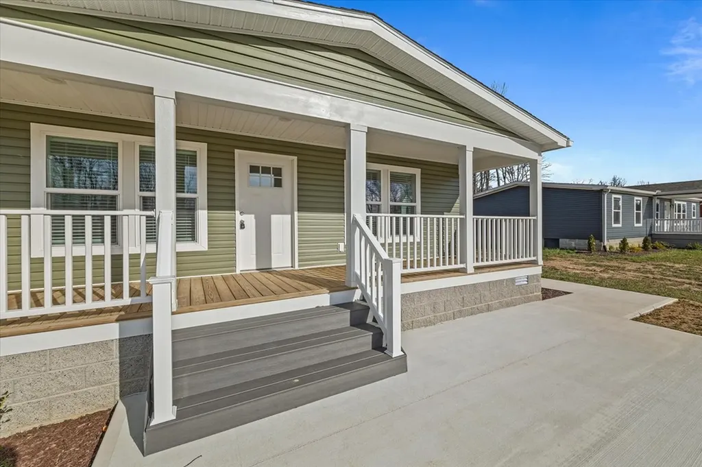 1600 Anna Maria Lane Cookeville TN 38501