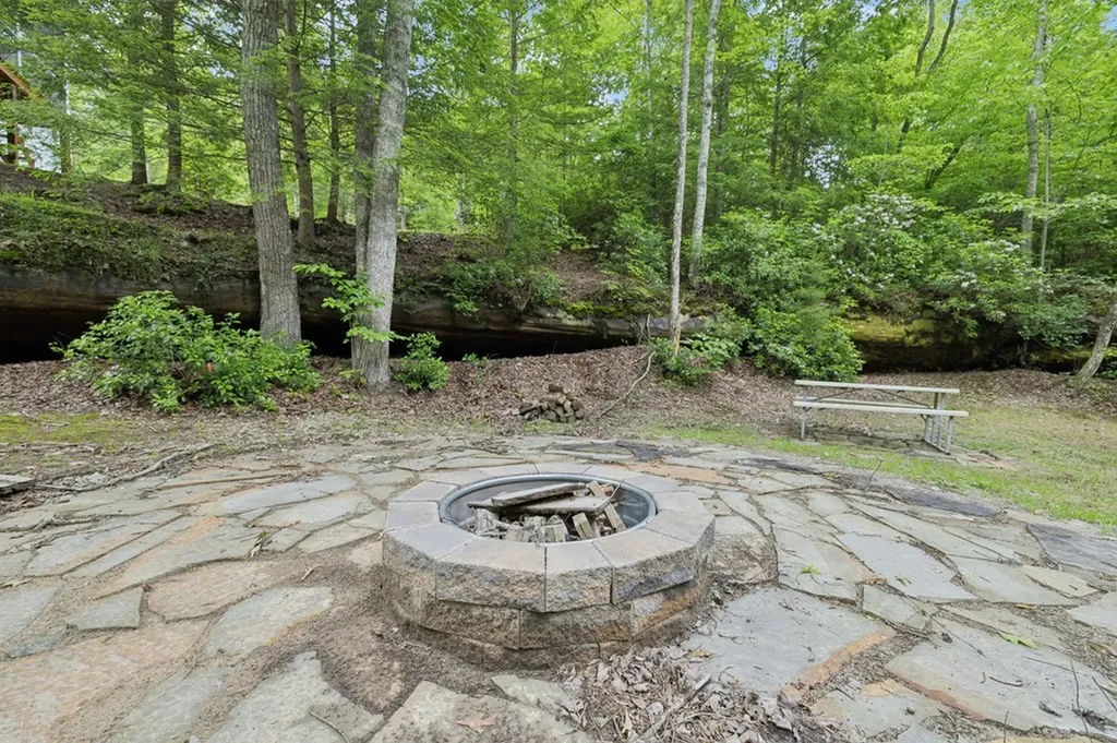 1092 Grandview Way Jamestown TN 38556