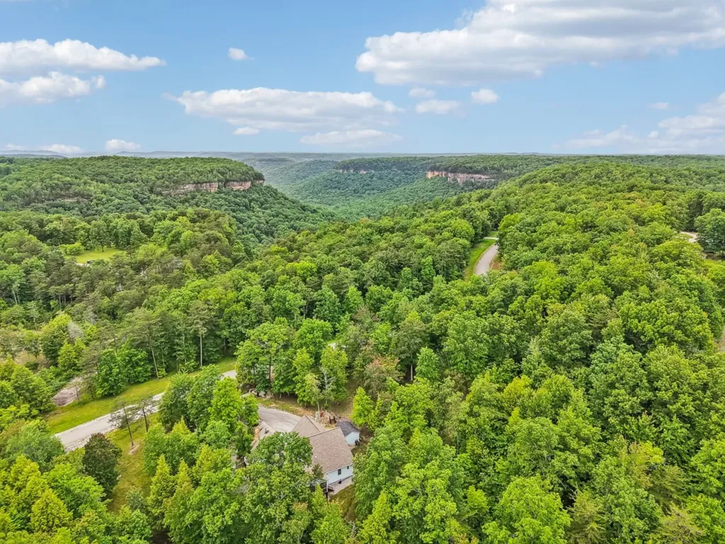 1092 Grandview Way Jamestown TN 38556