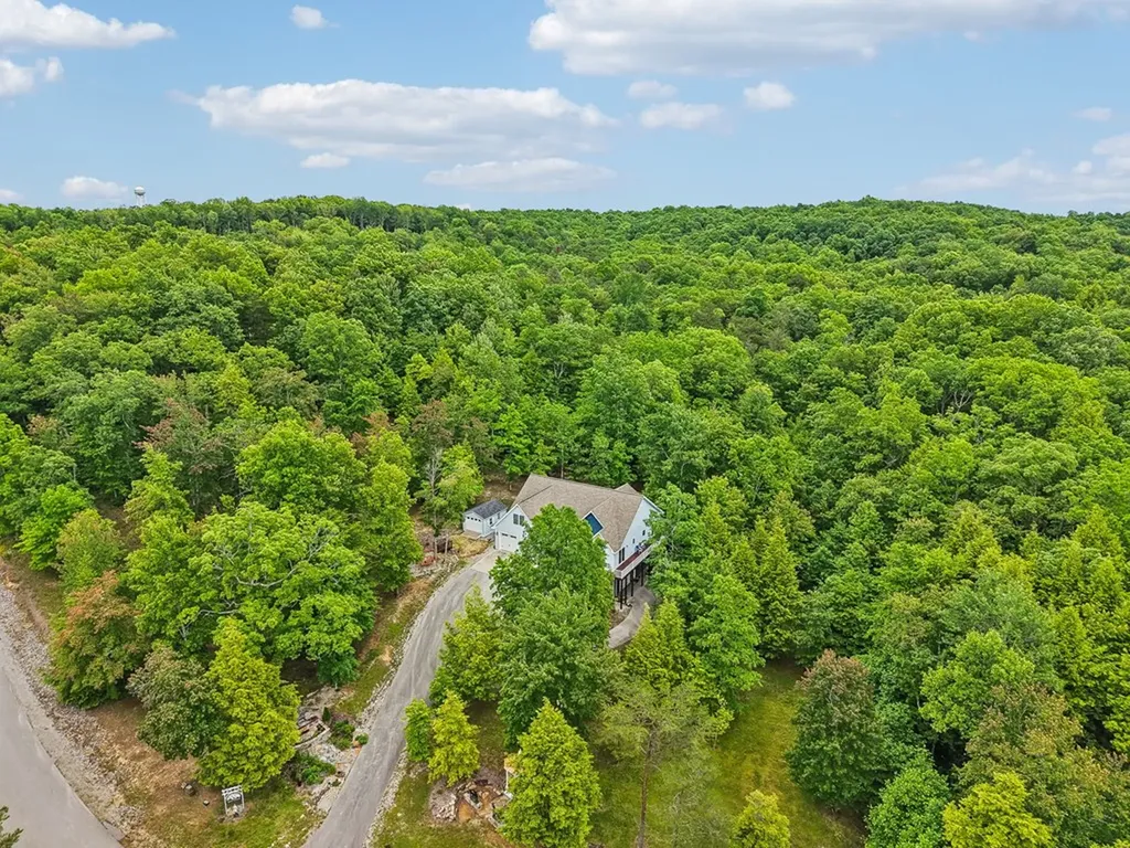 1092 Grandview Way Jamestown TN 38556