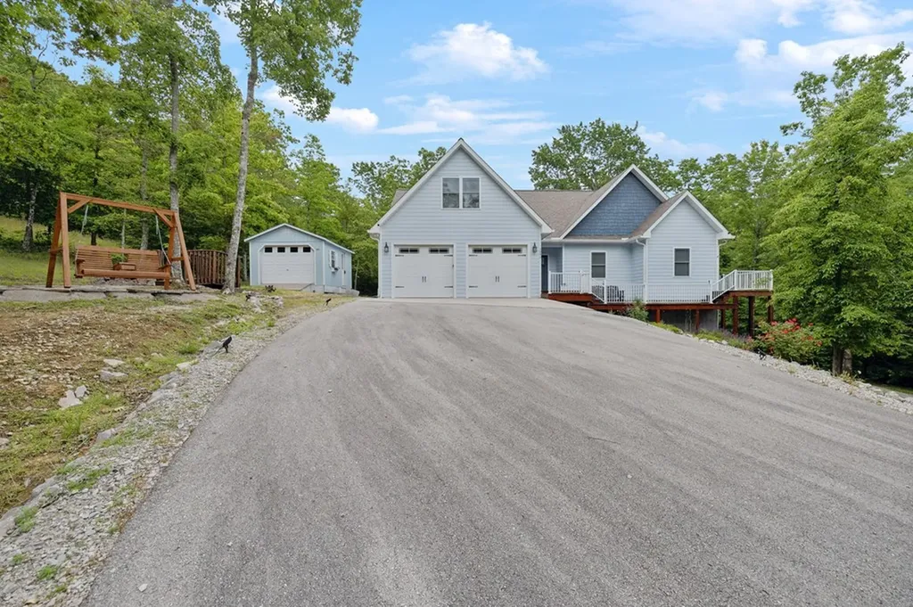 1092 Grandview Way Jamestown TN 38556