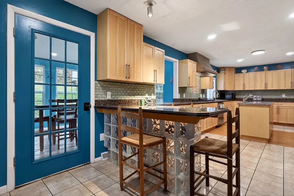 1360 Charles Street Cookeville TN 38506