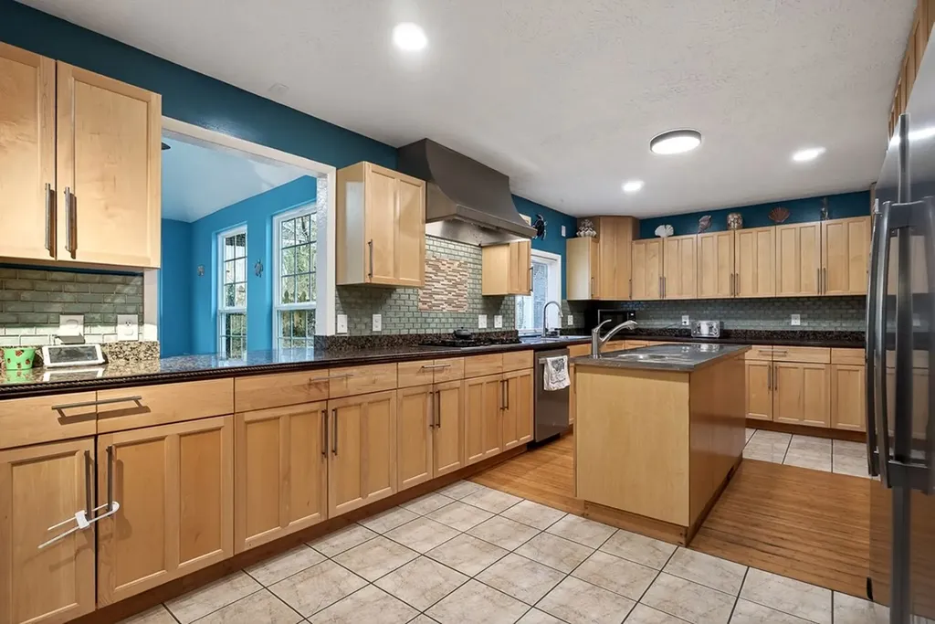 1360 Charles Street Cookeville TN 38506