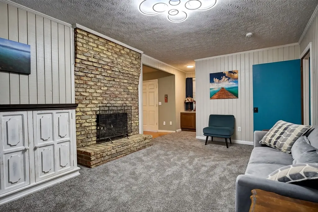 1360 Charles Street Cookeville TN 38506