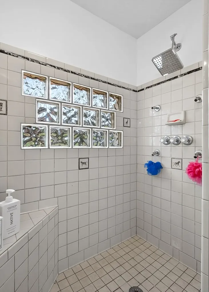 1360 Charles Street Cookeville TN 38506