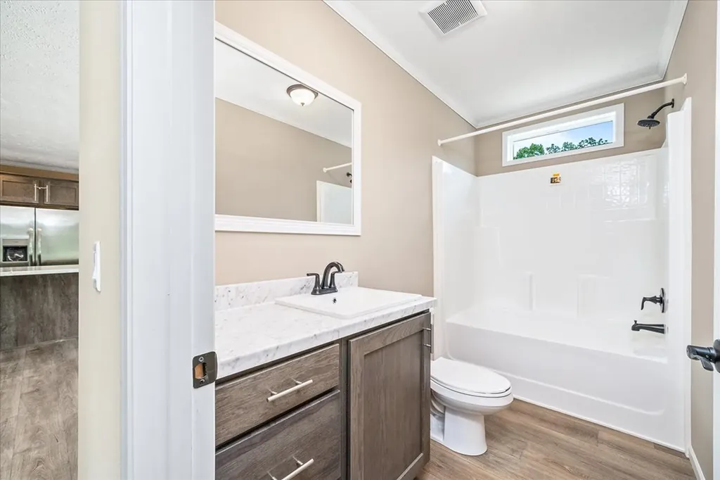 1720 Anna Maria Lane Cookeville TN 38501