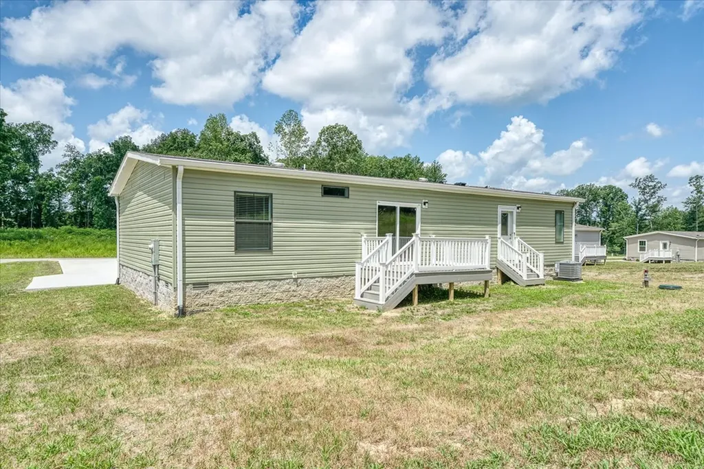 1720 Anna Maria Lane Cookeville TN 38501