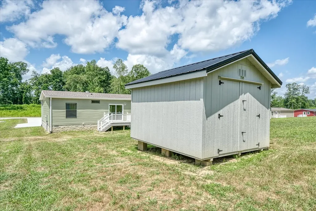 1720 Anna Maria Lane Cookeville TN 38501