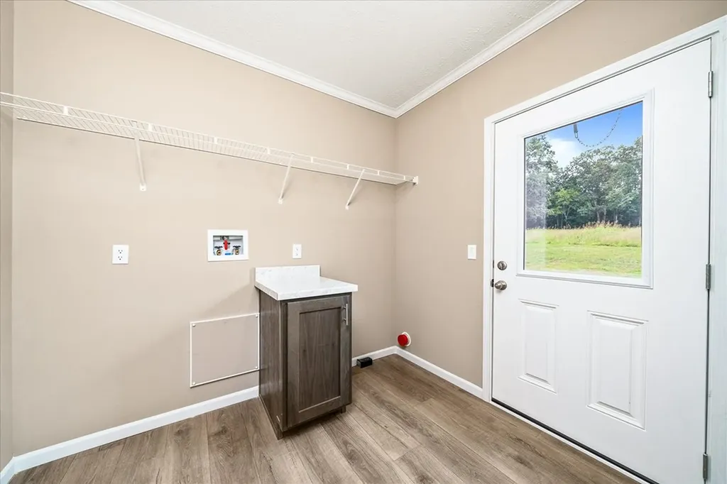 1720 Anna Maria Lane Cookeville TN 38501