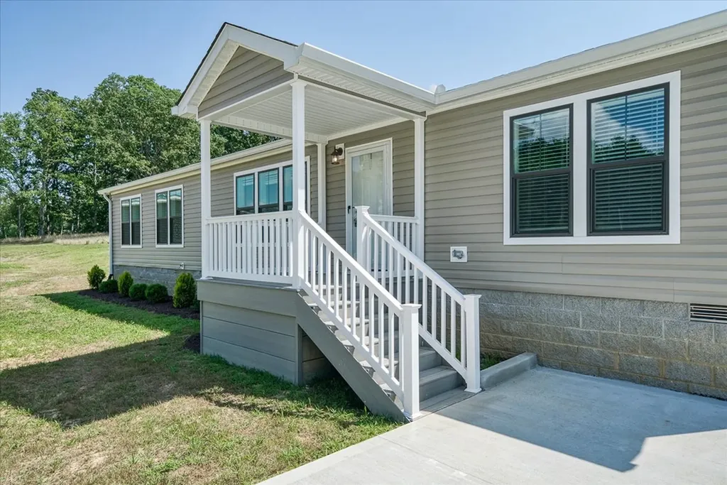 1740 Anna Maria Lane Cookeville TN 38501