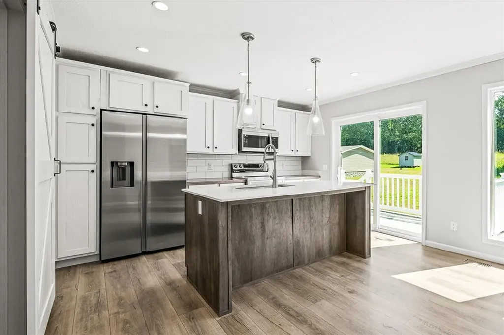 1760 Anna Maria Lane Cookeville TN 38501