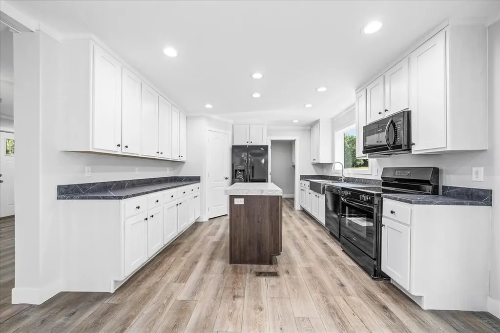 1800 Anna Maria Lane Cookeville TN 38501