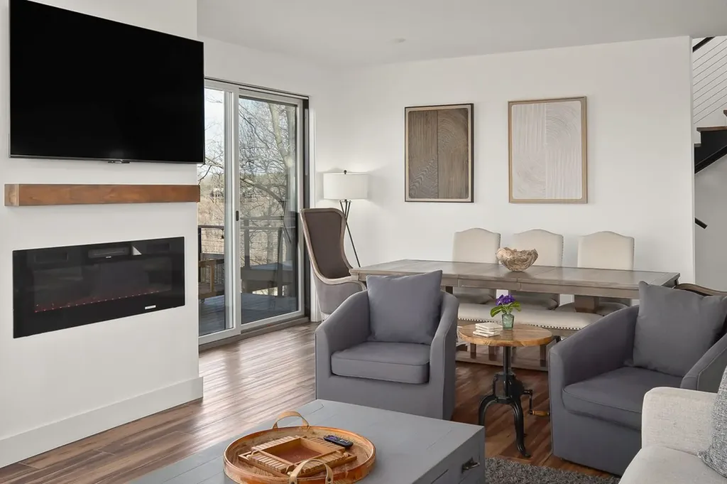 1171 W Hutchins Bend Road Sparta TN 38583