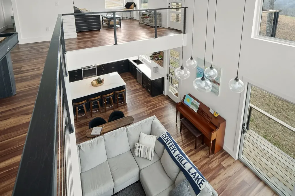 1171 W Hutchins Bend Road Sparta TN 38583