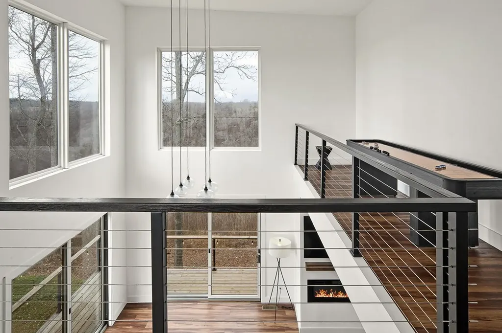 1171 W Hutchins Bend Road Sparta TN 38583